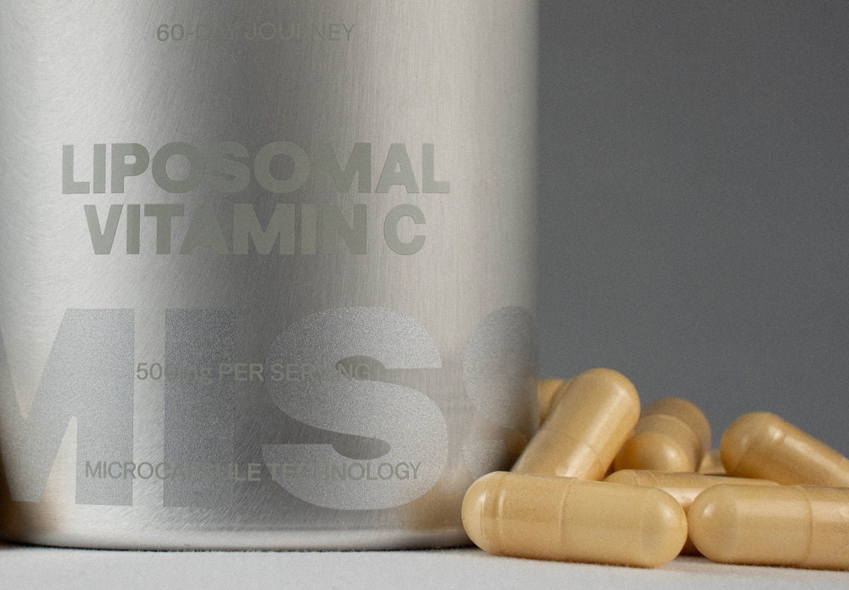 Nuestra <strong>Vitamina C liposomada</strong> refuerza tu sistema inmunitario, combate la fatiga y ofrece una potente protección antioxidante con máxima absorción celular.